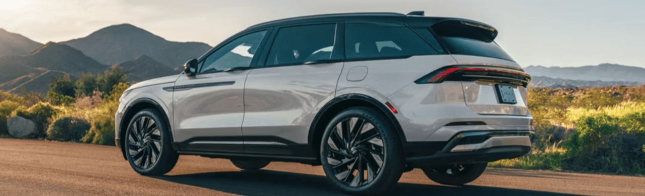 2026 Lincoln Nautilus Reserve: Detroit Luxury SUV Redefined